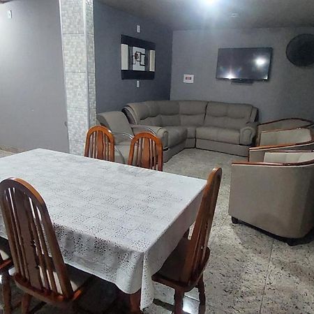 Hostel Falcao-Suites Privativas Com Ar Condicionado Rio das Ostras Bagian luar foto