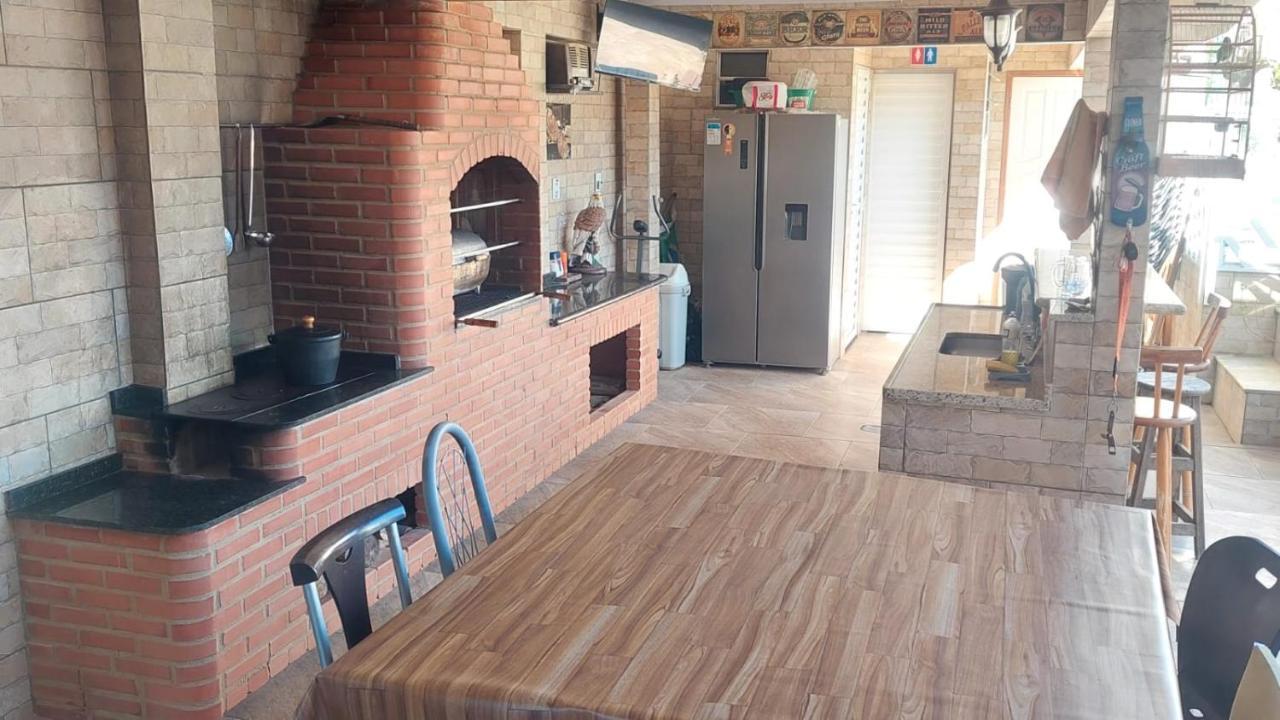 Hostel Falcao-Suites Privativas Com Ar Condicionado Rio das Ostras Bagian luar foto