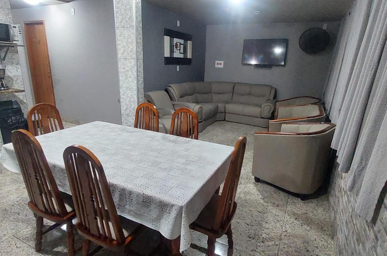Hostel Falcao-Suites Privativas Com Ar Condicionado Rio das Ostras Bagian luar foto
