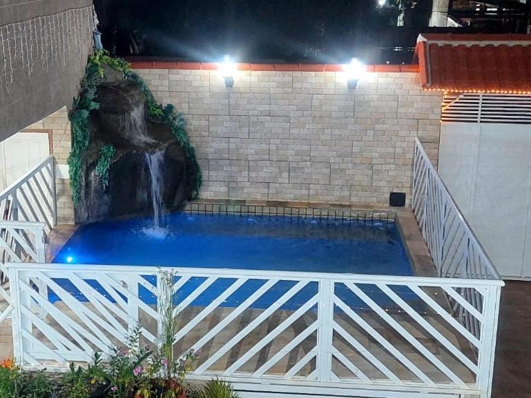 Hostel Falcao-Suites Privativas Com Ar Condicionado Rio das Ostras Bagian luar foto
